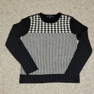 Brooks Brothers Black and Cream Houndstooth Crewneck Sweater, Women's Small